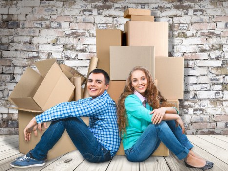 Professional furniture pick-up team in Storage Nottinghill