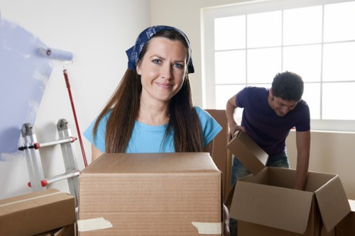 Planning and organizing a home move with storage solutions
